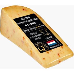 Гауда с домати и маслини